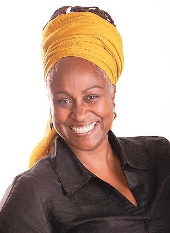 Rasta mama pens ‘I Love Locks’