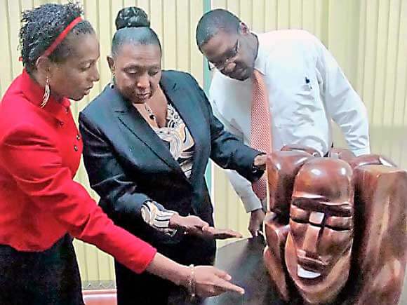Jamaica gifts ‘Ancestral’ art to Canada