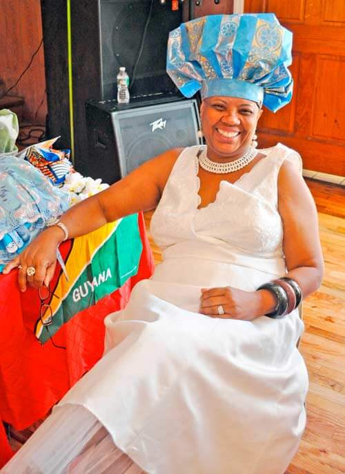 Teacher pens book of inspiring life lessons|Teacher pens book of inspiring life lessons