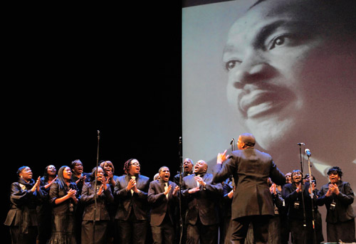 New Yorkers pay tribute to Dr. Martin Luther King|New Yorkers pay tribute to Dr. Martin Luther King