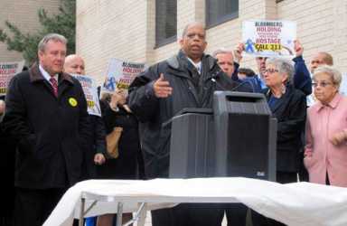 Queens officials protest possible school closures