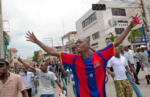 Several thousand people protest Haiti gov’t