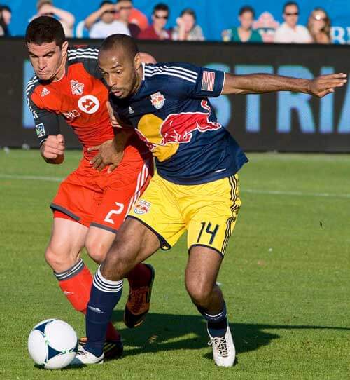 HENRY LIFTS RED BULLS