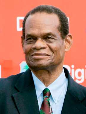 Hunte praises West Indies