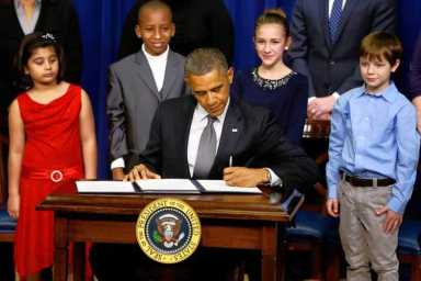 Obama unveils $500 million gun violence package