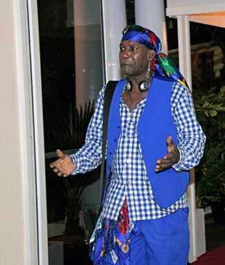 ‘Super Blue’ returns to competition