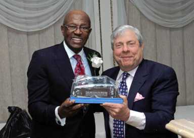 Well-wishers celebrate Towns’ retirement|Well-wishers celebrate Towns’ retirement