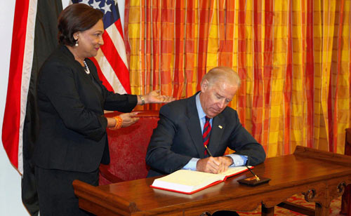 VP Biden Signs trade pact with Caribbean Community