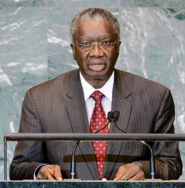 PM warns Barbados faces serious economic challenges