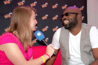 Singer Richie Stephens doing it big in Europe