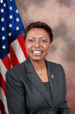 Clarke welcomes plans to aid Caribbean immigrants