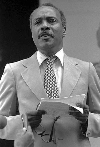 Two prominent Grenadian figures die