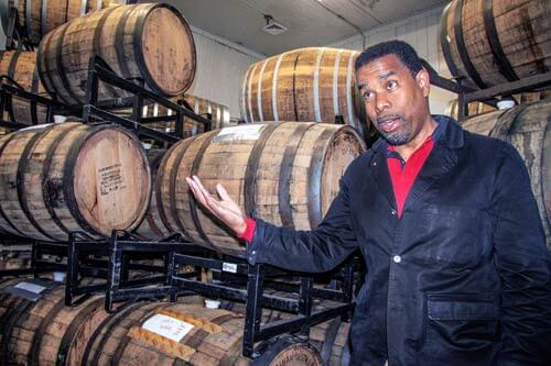 Garrett Oliver, brewmaster, authority and tastemaker|Garrett Oliver, brewmaster, authority and tastemaker