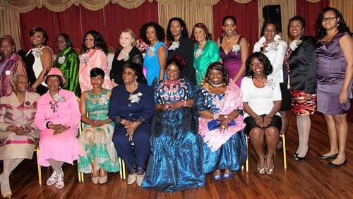 Distinguished women receive ‘Women Celebrating Women Award’|Distinguished women receive ‘Women Celebrating Women Award’