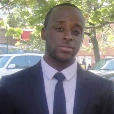 Nellone Eze Reid: Actively fund-raises for non-profit groups