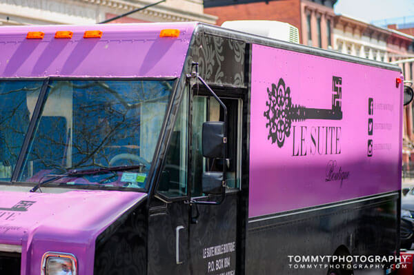 Mobile boutique brings you the latest|Mobile boutique brings you the latest