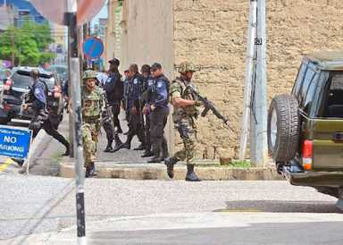 Daring jailbreak in Trinidad