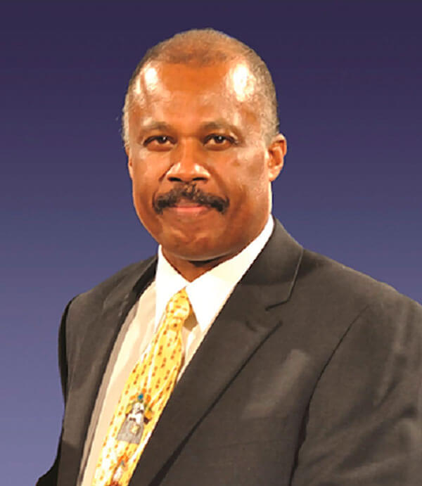 Sir Hilary to receive humanitarian award