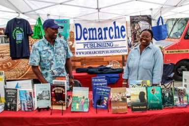 Hundreds attend Brooklyn Book Festival