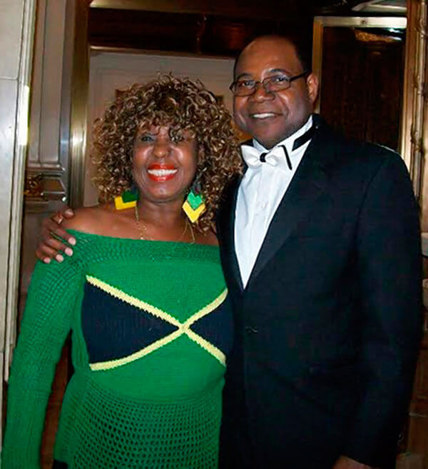 Vinette Pryce – catches you ‘Inside Caribbean Life’
