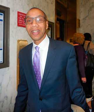 Dennis M. Walcott now Queens Library’s prez