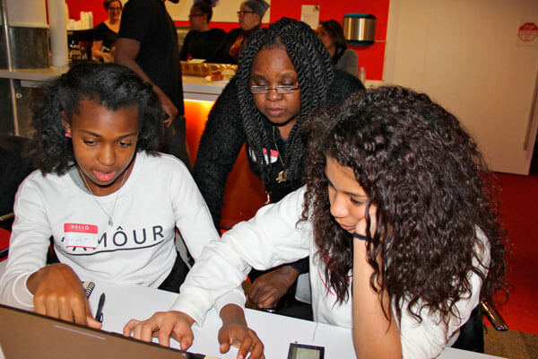 Black girls building game apps|Black girls building game apps