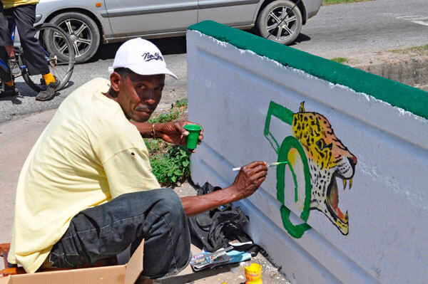 Sign painter beautifies Georgetown