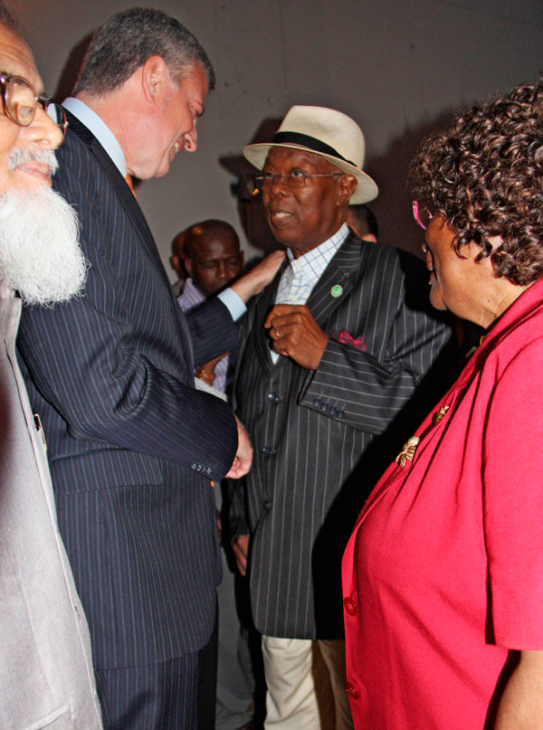 Mayor begins ‘productive conversation’ with Caribbean community