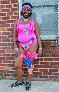 ‘Razzle Dazzle’ for Devine Mas|‘Razzle Dazzle’ for Devine Mas