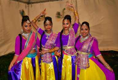 Diwali lights up Queens|Diwali lights up Queens