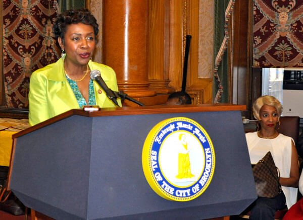 Congresswoman Clarke calls on expats to vote