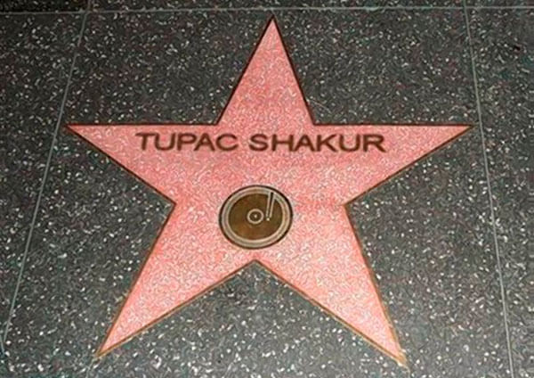 Tupac makes it to Rock & Roll Hall of Fame|Tupac makes it to Rock & Roll Hall of Fame