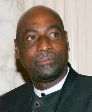 Sir Viv slams cricket board policies