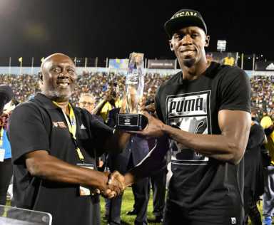 Bolt wins final home run