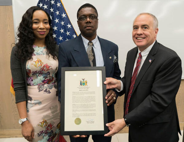 State comptroller honors congresswoman Clarke, slain officer|State comptroller honors congresswoman Clarke, slain officer|State comptroller honors congresswoman Clarke, slain officer