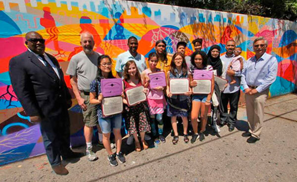 Students unveil Brooklyn’s history mural|Students unveil Brooklyn’s history mural