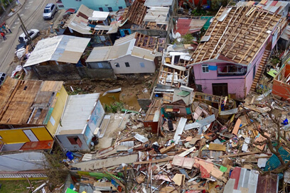 Hurricane-ravaged Dominica urgently needs food, water