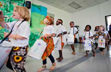 Grooving at a discount|Grooving at a discount