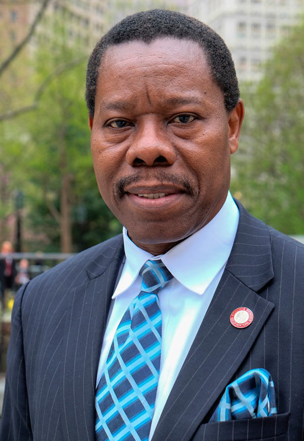 Eugene adds voice to chorus of shock, sadness over Hawthorne’s death