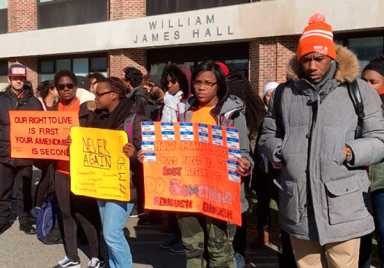 Pols show solidarity with school walkout