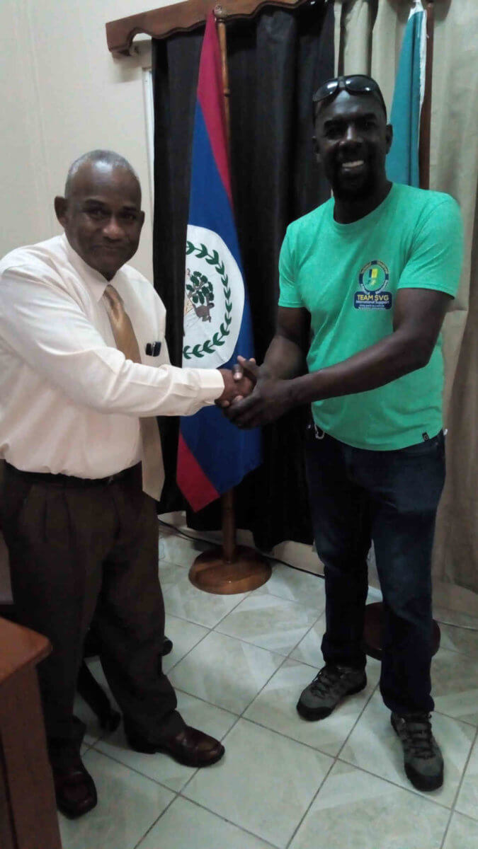Relays pioneer urges Belize students: ‘Dream.’
