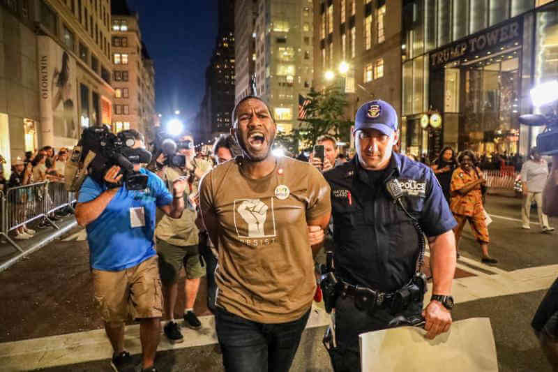 Williams arrested protesting Court nominee