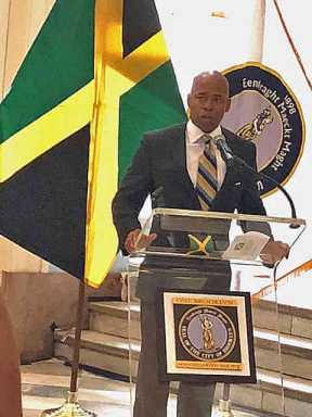 Jamaica’s flag flies over Brooklyn Borough Hall|Jamaica’s flag flies over Brooklyn Borough Hall