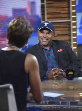 Geoffrey Owens — An average ‘Joe’ pays major honor