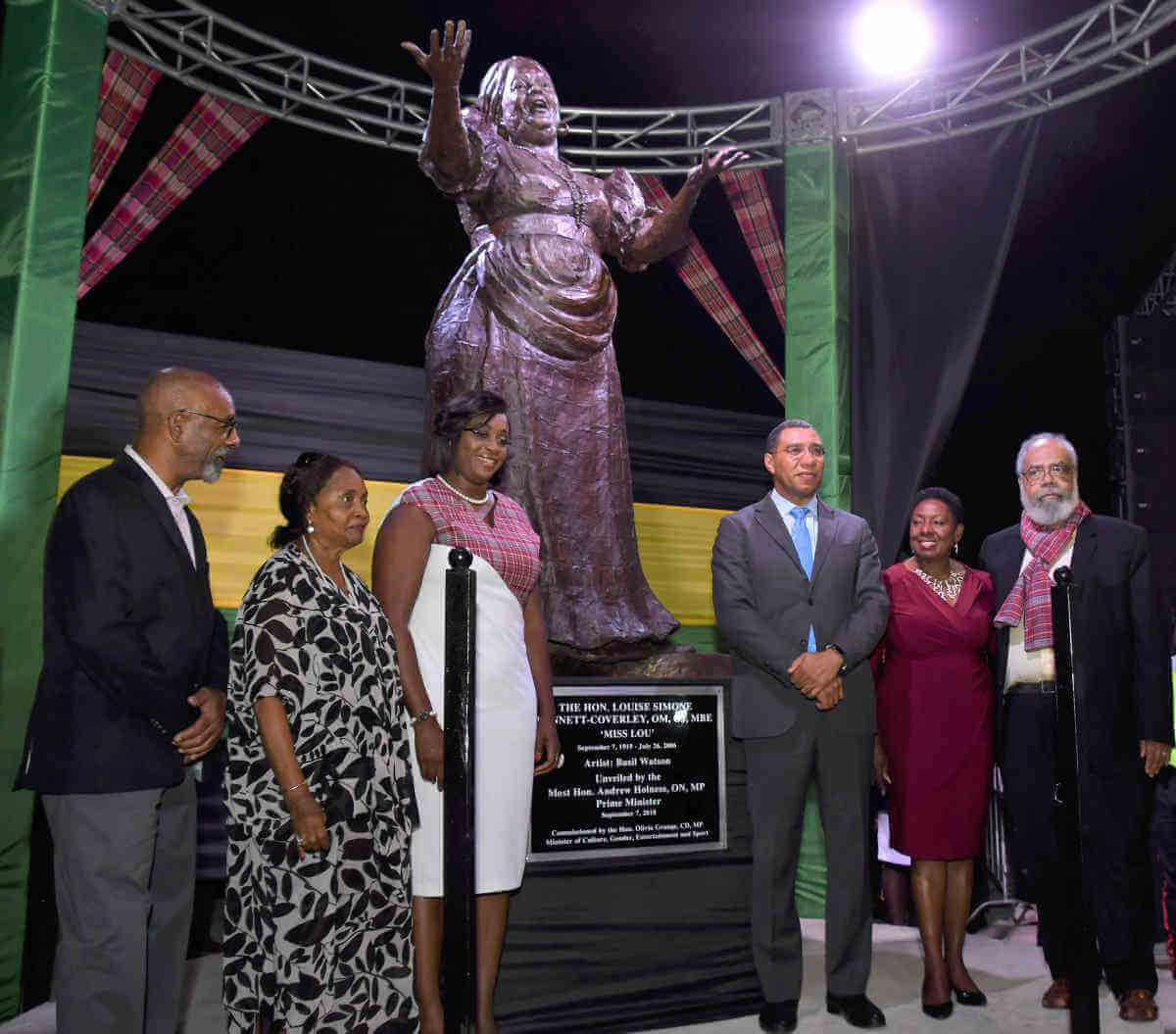 Jamaica erects statue to patois popular Miss Lou