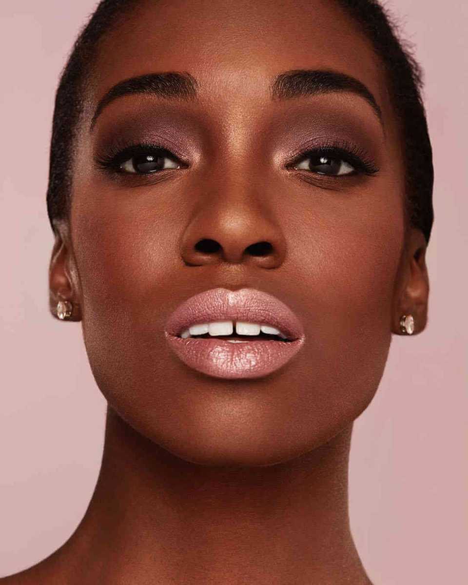 Cover Girl snags reggae songstress for new campaign|Cover Girl snags reggae songstress for new campaign|Cover Girl snags reggae songstress for new campaign