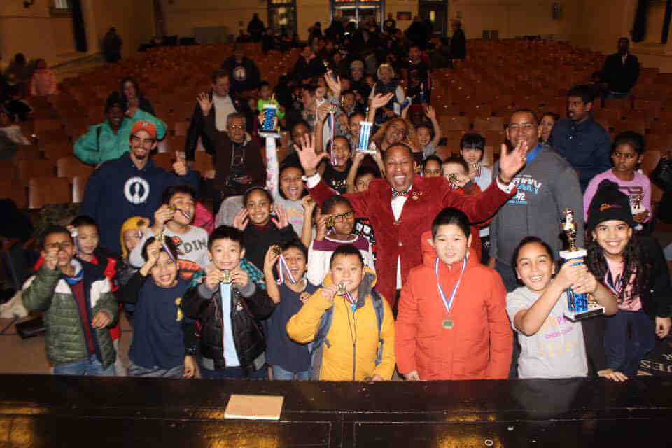 Bronx councilman awards young chess players