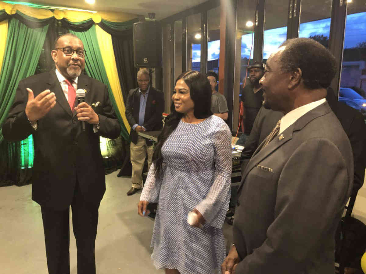 Perry co-hosts welcoming reception for Jamaica’s new Consul General to New York