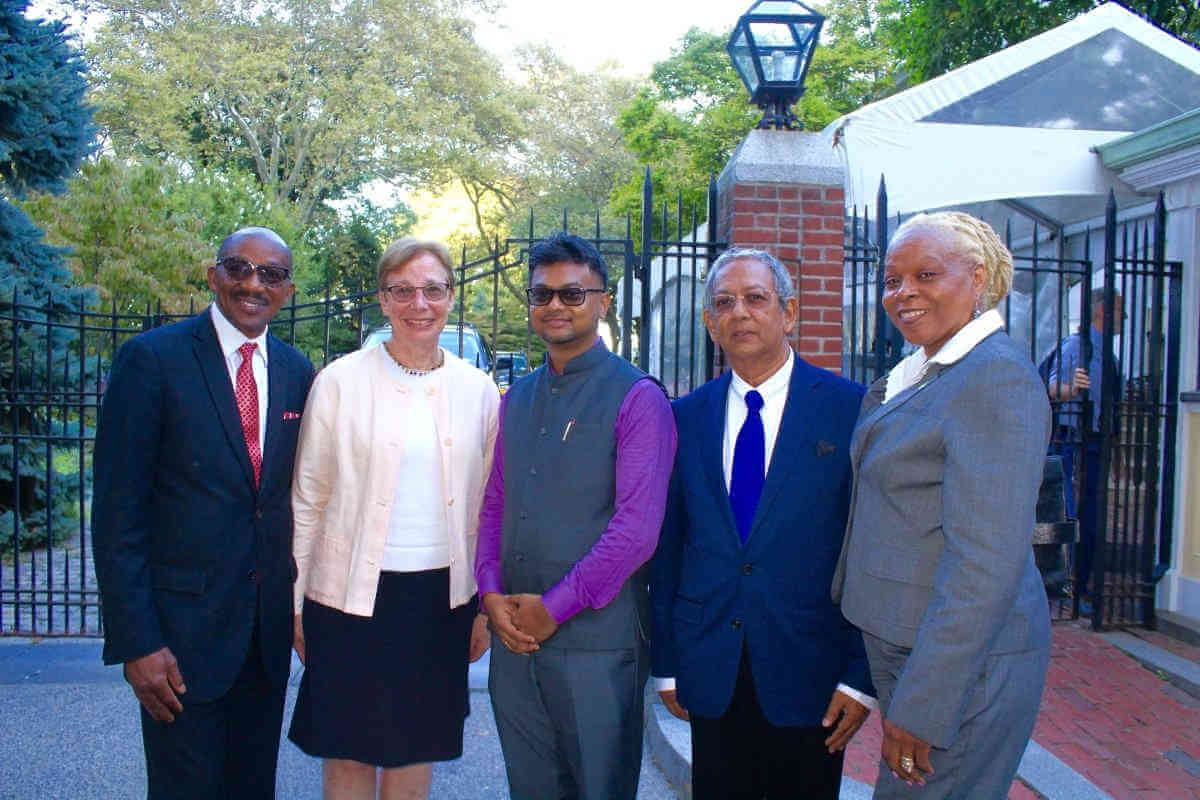 Mayor de Blasio welcomes Georgetown mayor|Mayor de Blasio welcomes Georgetown mayor