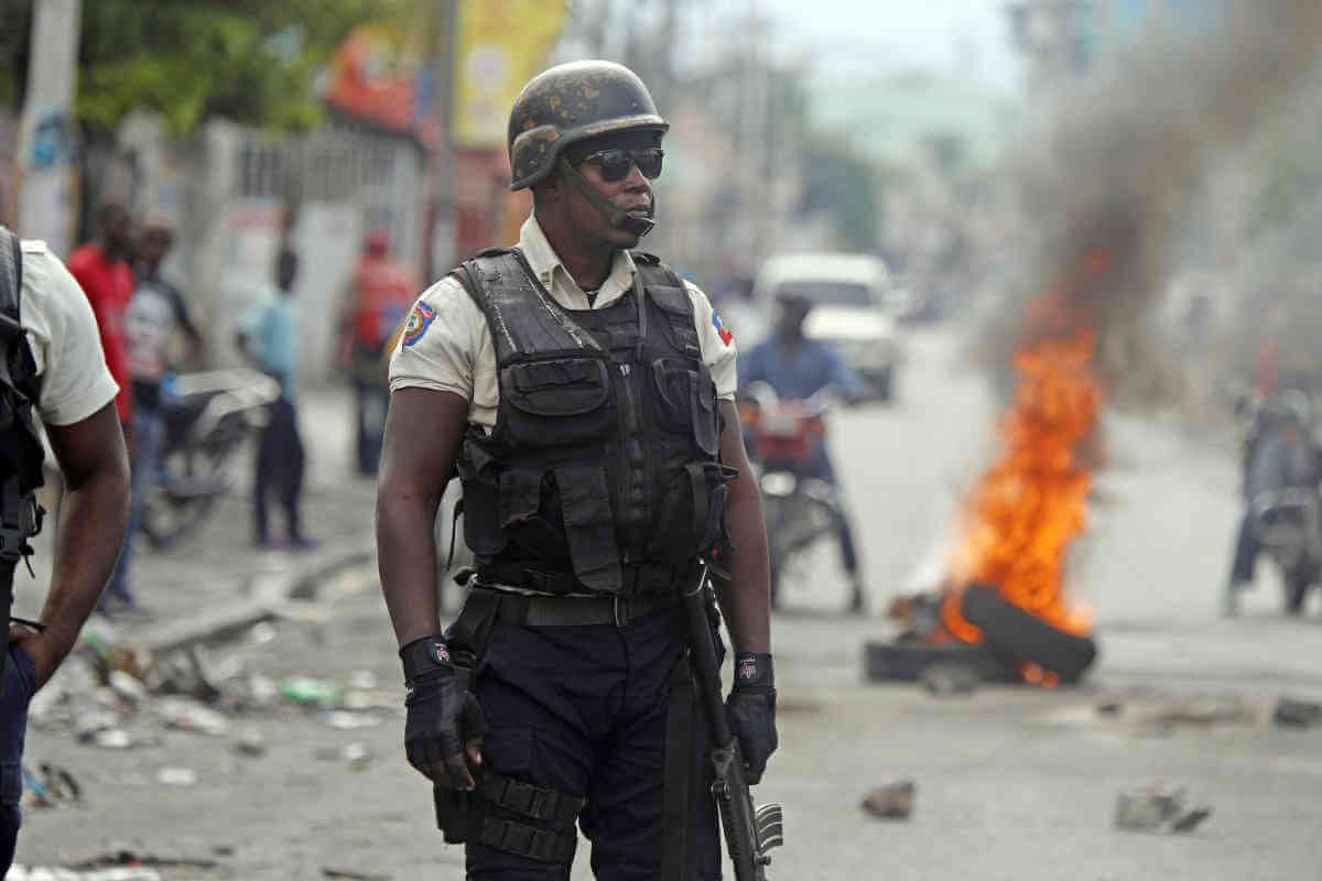 New protest hits Haiti amid demands that prez resign|New protest hits Haiti amid demands that prez resign